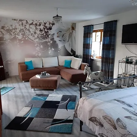 ベッド・アンド・ブレックファスト Neuses Am Brand