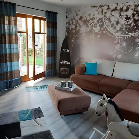 ベッド・アンド・ブレックファスト Neuses Am Brand *